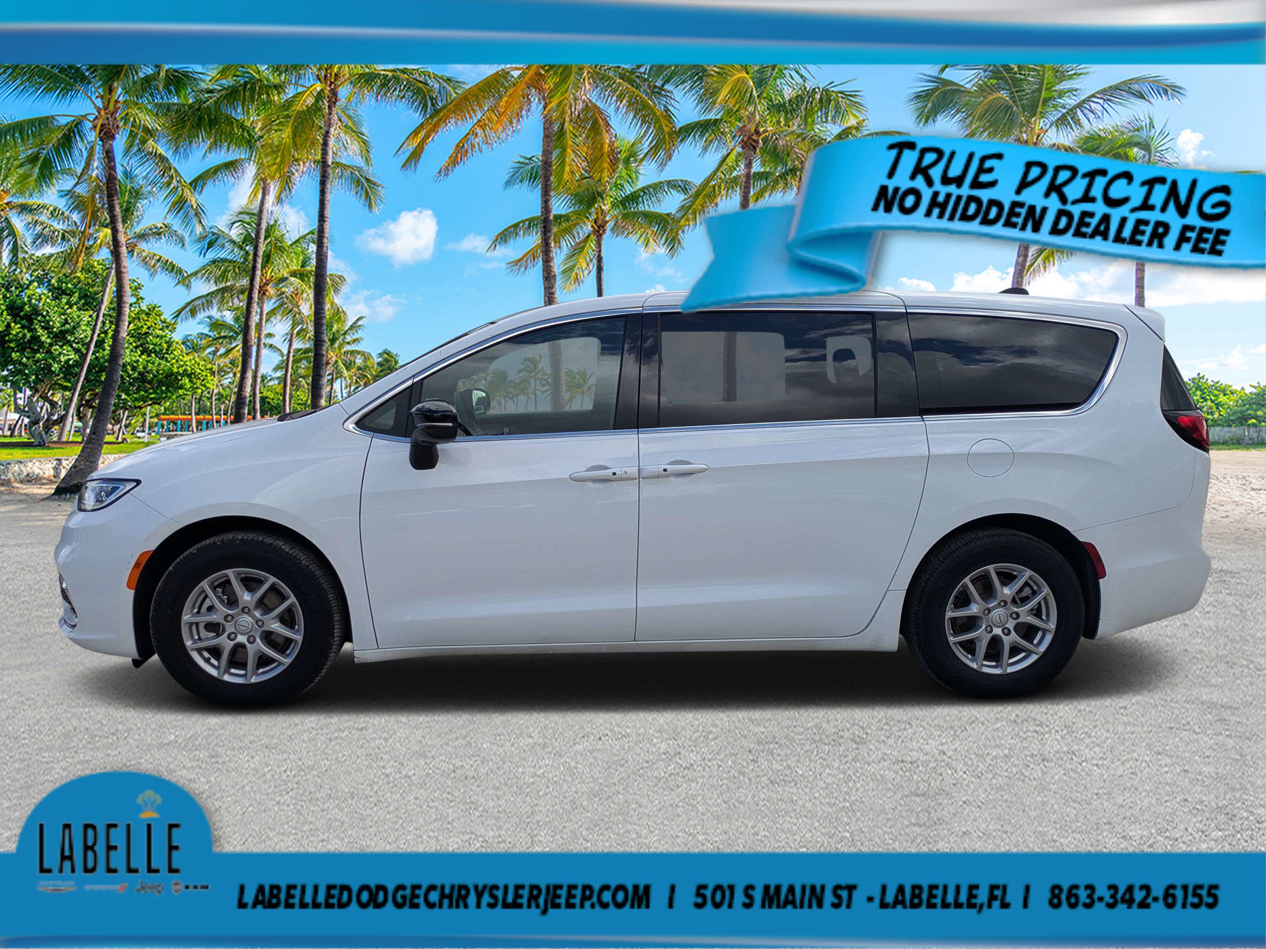 Used 2026 Chrysler Pacifica Select FWD image 6