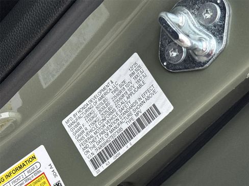 Used 2026 Honda CR-V TrailSport image 32