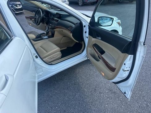 Used 2012 Honda Accord EX-L image 29