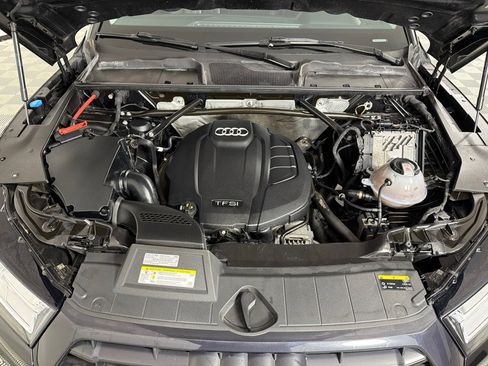 Used 2019 Audi Q5 2.0T Premium Plus w/ Premium Plus Package image 29