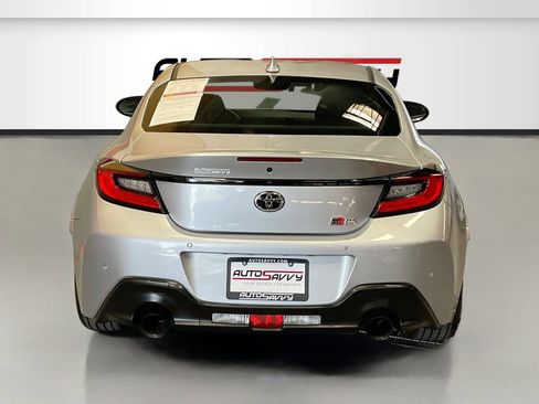 Used 2026 Toyota GR86 w/ ALL Weather Mat Package (TMS) RWD image 6