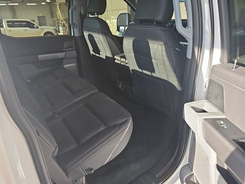 New 2026 Ford F250 XLT w/ XLT Premium Package AWD/4WD image 11