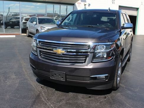 Used 2018 Chevrolet Tahoe Premier AWD/4WD image 19