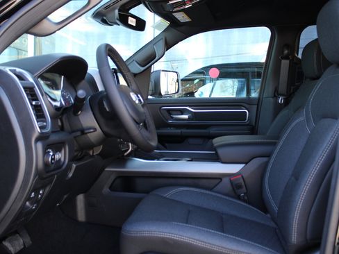 New 2026 RAM 1500 Big Horn AWD/4WD image 10