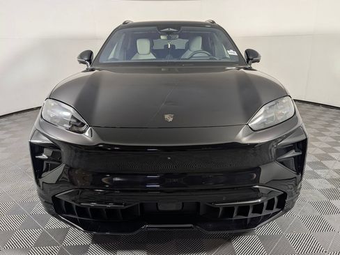New 2026 Porsche Cayenne Turbo AWD/4WD image 10