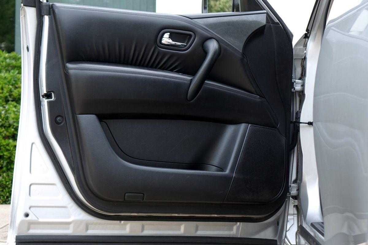 Used 2021 Nissan Armada SV RWD image 36