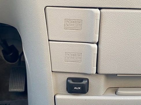 Used 2011 Honda Odyssey Touring image 27