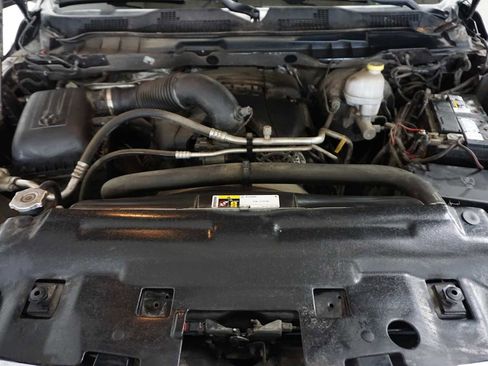 Used 2014 RAM 1500 Laramie w/ Convenience Group image 13