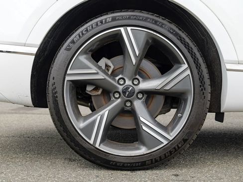Used 2025 Genesis GV80 3.5T Prestige AWD/4WD image 13