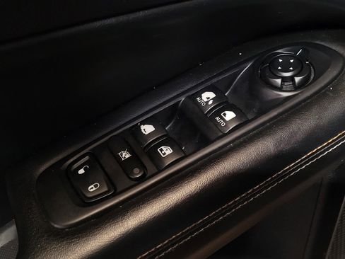 Used 2018 Jeep Compass Latitude w/ Popular Equipment Group image 27