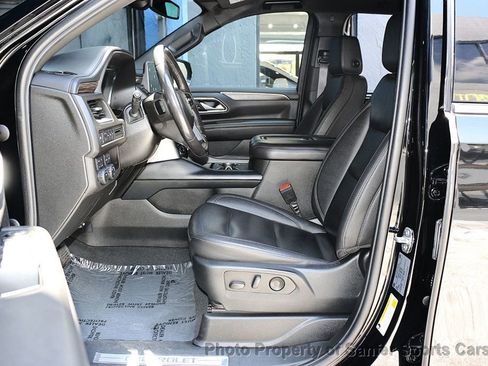 Used 2022 Chevrolet Suburban LT AWD/4WD image 29