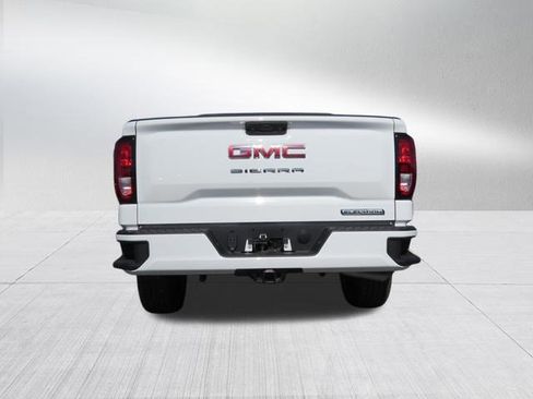 New 2025 GMC Sierra 1500 Elevation image 4