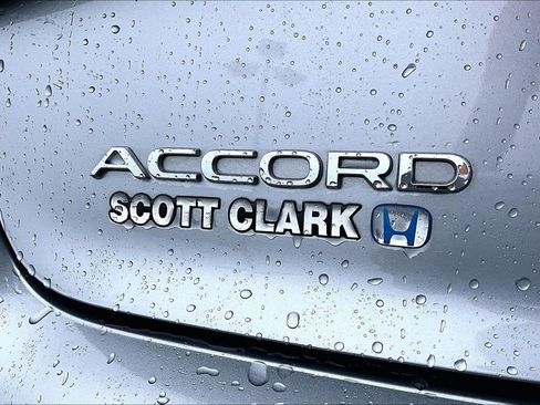Certified 2025 Honda Accord LX image 22