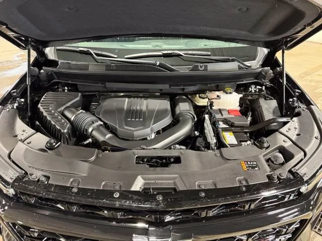 New 2027 Chevrolet Traverse RS w/ LPO, Floor Liner Package AWD/4WD image 29