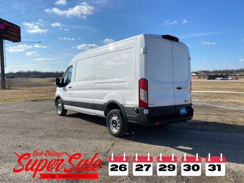 New 2025 Ford Transit 250 148 Medium Roof image 10