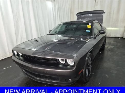 Used 2023 Dodge Challenger SXT w/ Blacktop Package RWD image 1