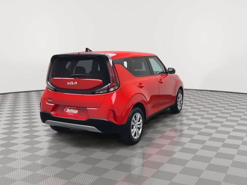 Used 2024 Kia Soul LX FWD image 29