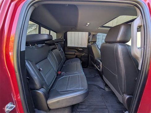 Used 2022 GMC Sierra 3500 Denali image 35