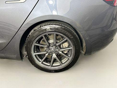 Used 2018 Tesla Model 3 Long Range image 11