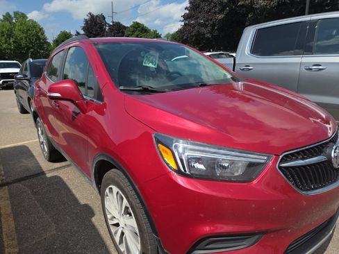 Used 2018 Buick Encore Preferred AWD/4WD image 3