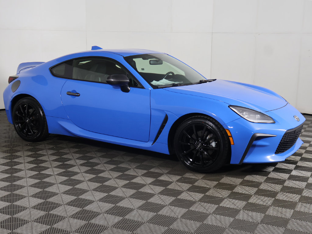 Used 2023 Toyota GR86 Premium RWD image 13