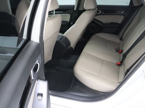 Used 2022 Honda Civic Touring image 30