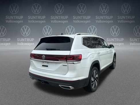 Used 2025 Volkswagen Atlas SEL AWD/4WD image 40