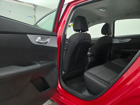 Used 2024 Kia Forte LXS image 32