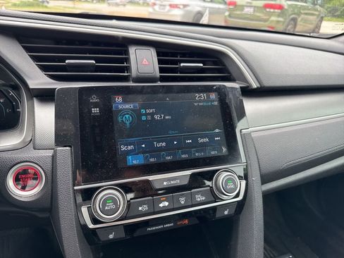 Used 2016 Honda Civic EX-T image 19