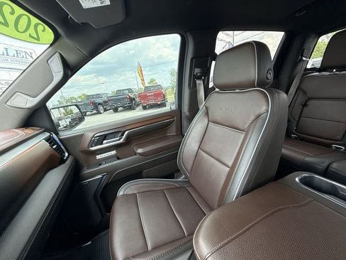 Used 2024 GMC Sierra 1500 Denali AWD/4WD image 31