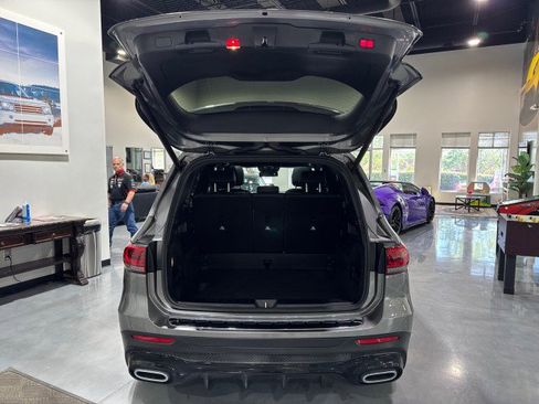 Used 2021 Mercedes-Benz GLB 250 4MATIC image 37