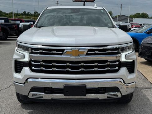 Used 2022 Chevrolet Silverado 1500 LTZ AWD/4WD image 9