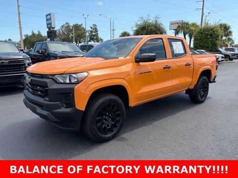 Used 2025 Chevrolet Colorado W/T w/ WT Custom Package RWD image 3