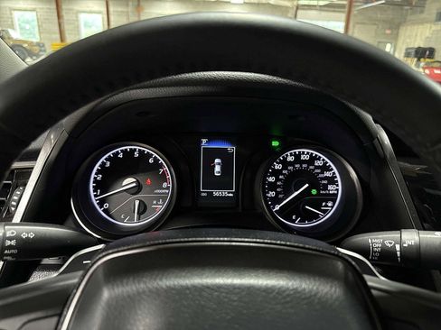 Used 2024 Toyota Camry SE FWD image 31