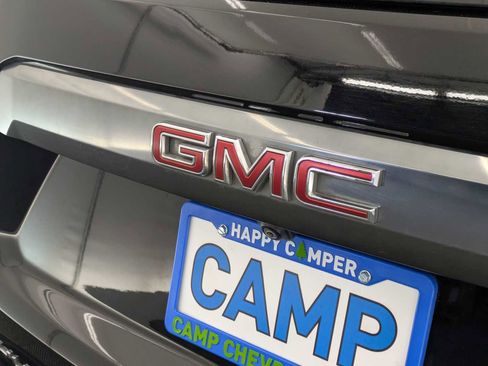 Used 2021 GMC Yukon AT4 w/ AT4 Premium Plus Package AWD/4WD image 13