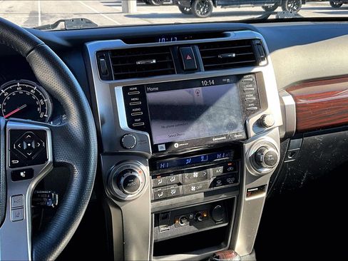 Used 2022 Toyota 4Runner Limited image 6