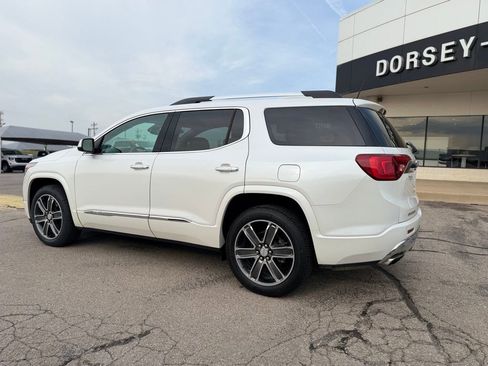 Used 2018 GMC Acadia Denali w/ Technology Package AWD/4WD image 8