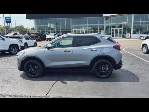 Used 2025 Buick Encore GX Sport Touring w/ Comfort Package AWD/4WD image 5