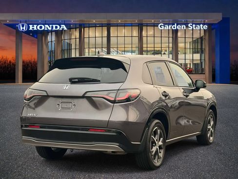 Used 2024 Honda HR-V EX-L image 3