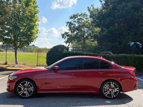 Used 2021 BMW 330i xDrive Sedan w/ Premium Package AWD/4WD image 2
