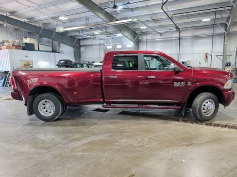 Used 2018 RAM 3500 Laramie Longhorn AWD/4WD image 2