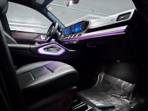 Used 2022 Mercedes-Benz GLS 450 4MATIC image 37