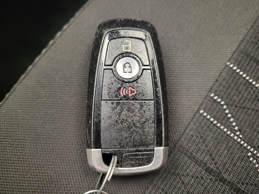 Used 2019 Ford EcoSport SE FWD image 32