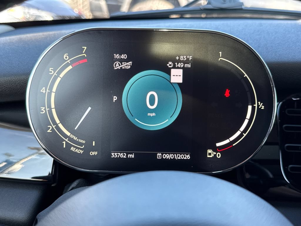 Used 2023 MINI Cooper 2-Door Hardtop FWD image 32