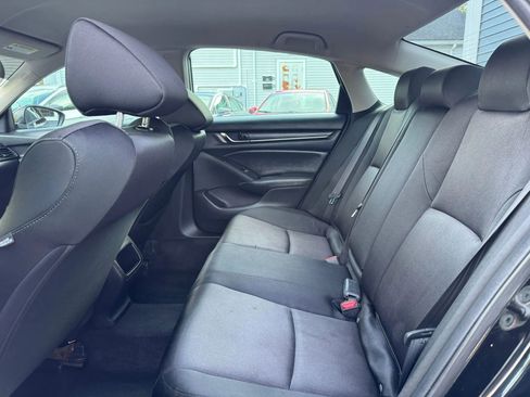 Used 2019 Honda Accord LX image 9