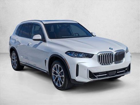 New 2026 BMW X5 xDrive50e AWD/4WD image 6