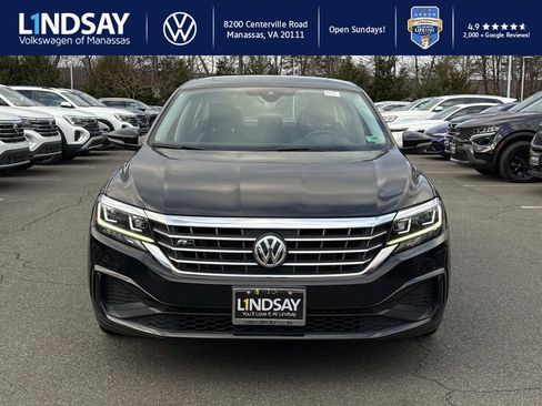 Used 2020 Volkswagen Passat 2.0T R-Line image 6