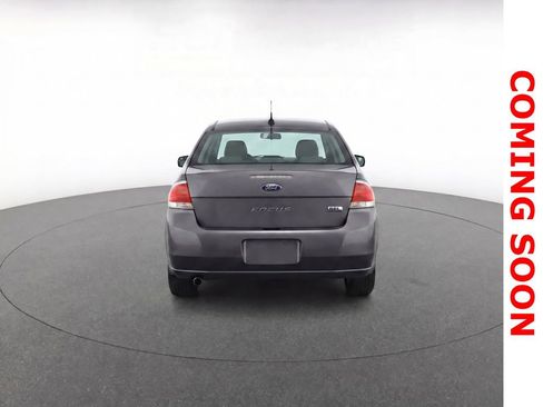 Used 2010 Ford Focus SEL image 9