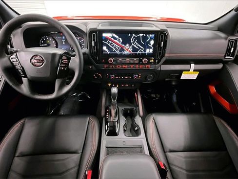 New 2025 Nissan Frontier PRO-4X w/ Pro Premium Package image 5