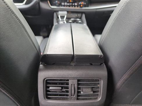 Used 2021 Nissan Rogue SL FWD image 19